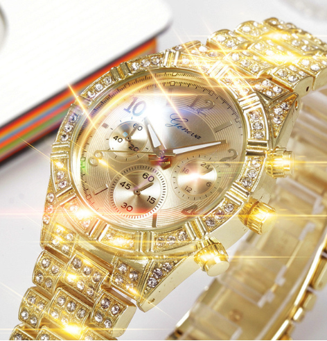 Montre de luxe Genève en acier inoxydable avec cristal quartz pour femmes