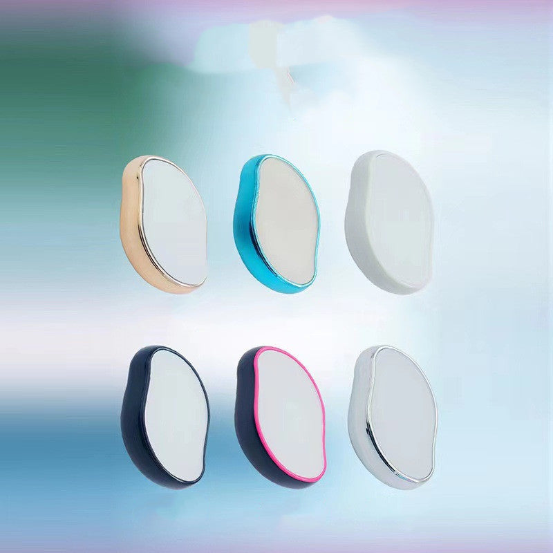 Rasoir en verre pour l'épilation et l'exfoliation, un outil pour enlever les poils.