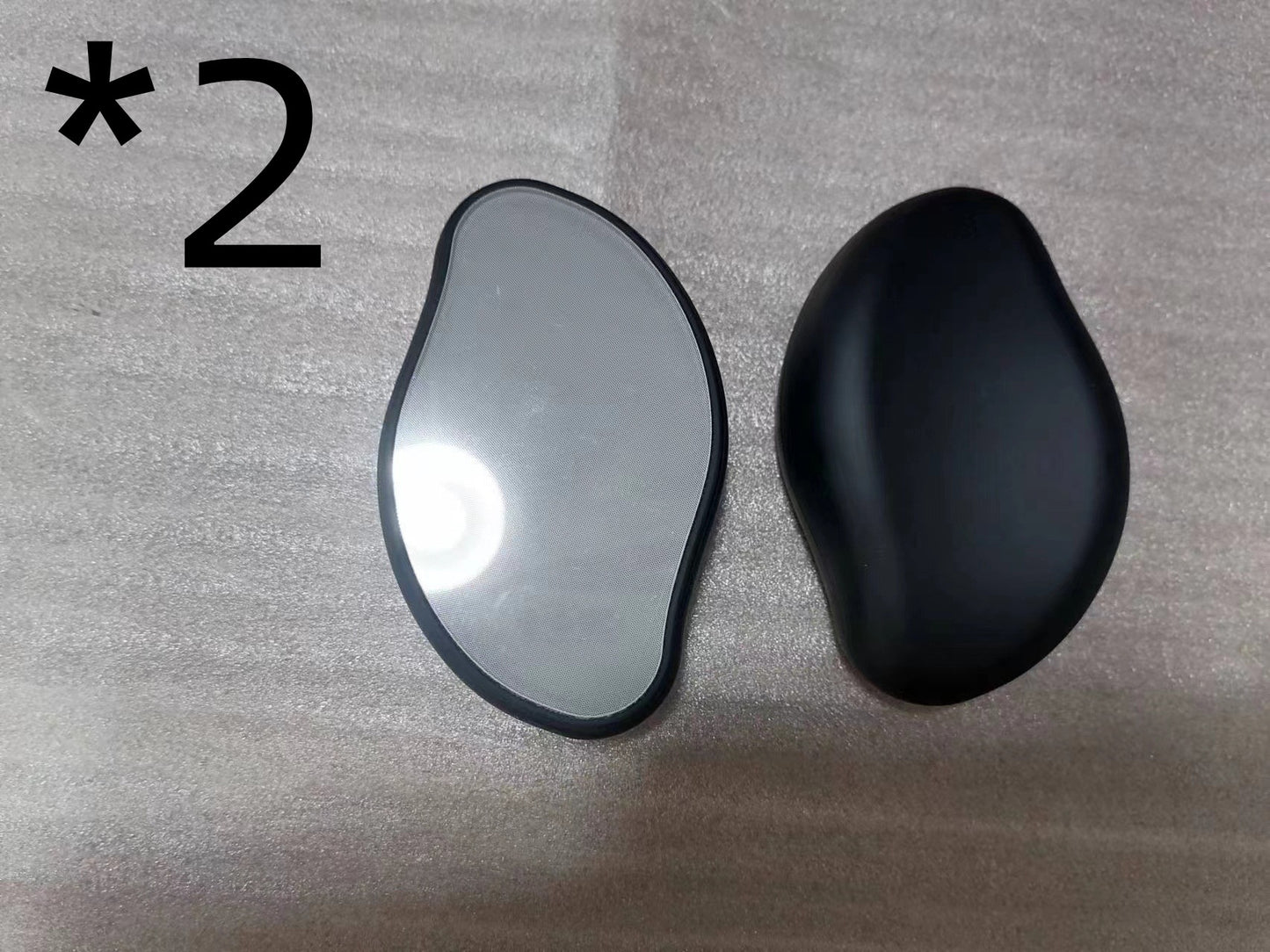 Rasoir en verre pour l'épilation et l'exfoliation, un outil pour enlever les poils.
